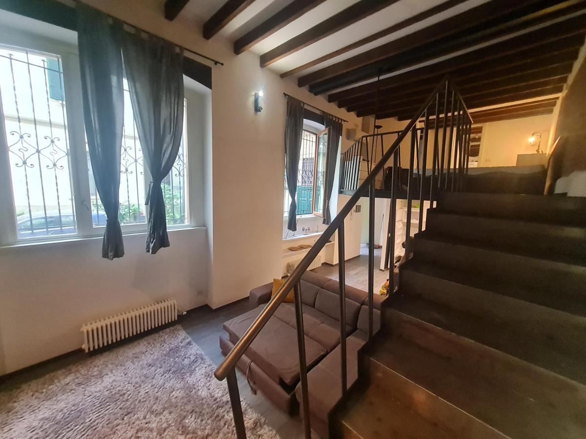 Isola - Ugo Bassi Charme Loft Apartment Милано Екстериор снимка