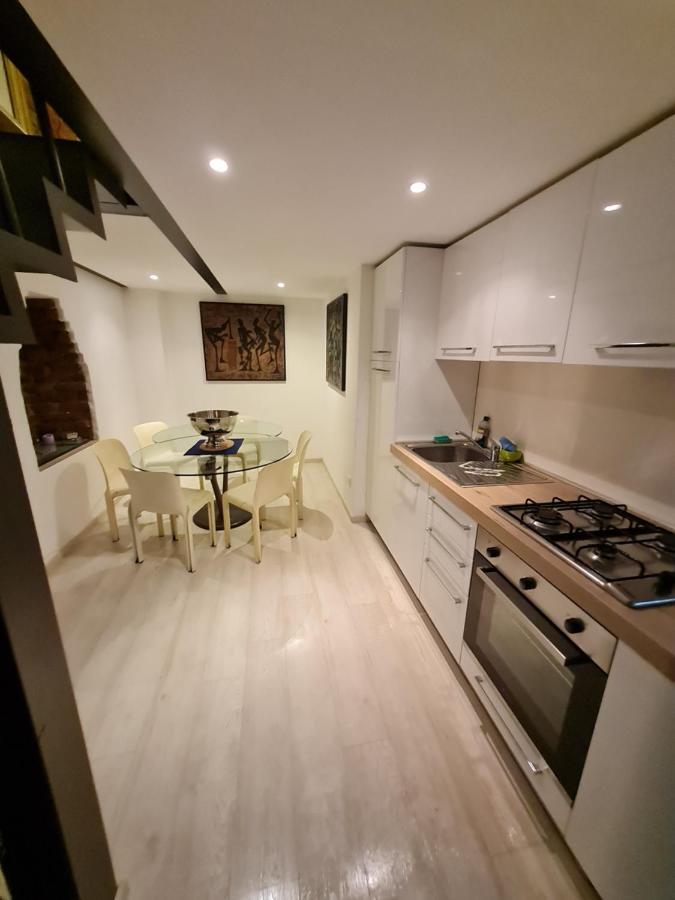 Isola - Ugo Bassi Charme Loft Apartment Милано Екстериор снимка
